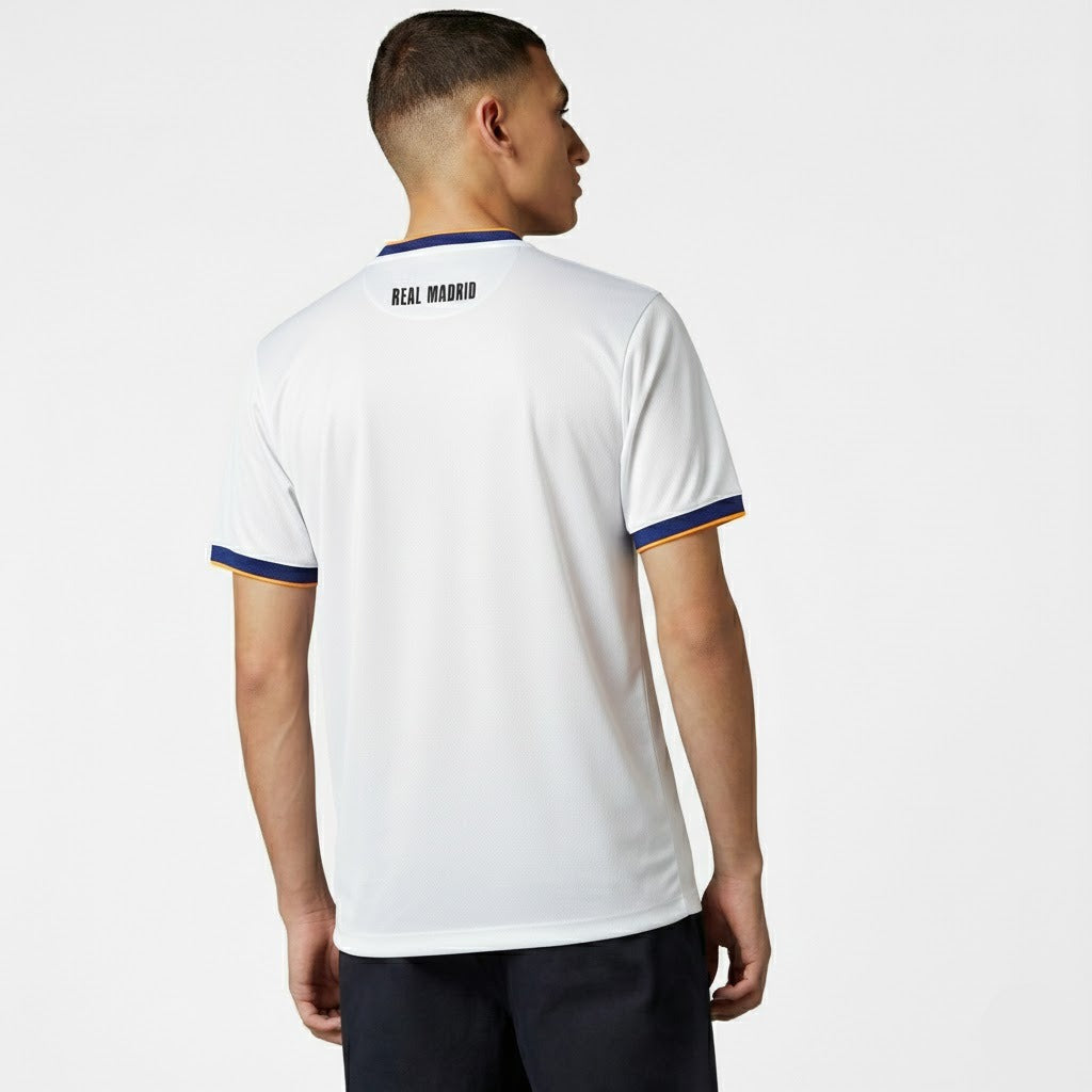 Camisa Retrô Real Madrid 2010/11 I - imagem 2