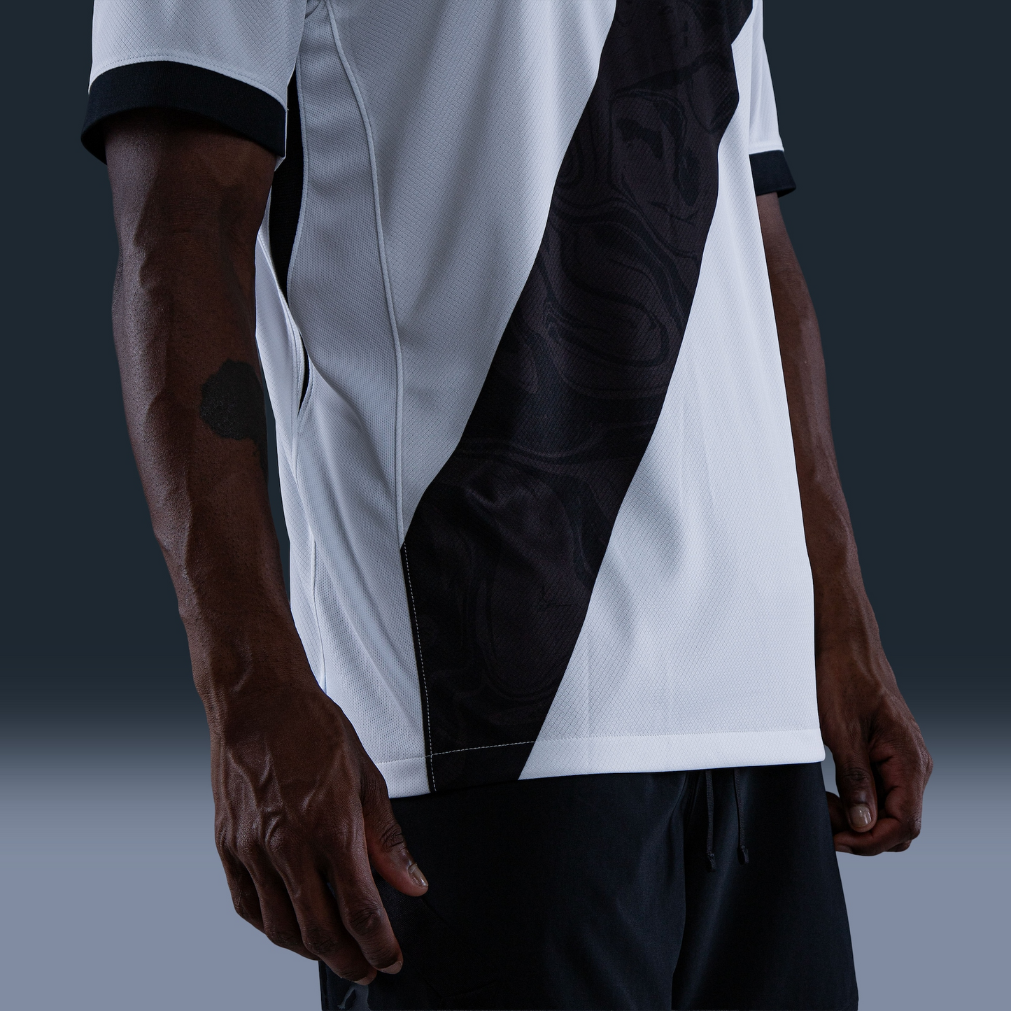 Camisa Nike Vasco 2026/27 II T. MENDES N° 23 - imagem 2