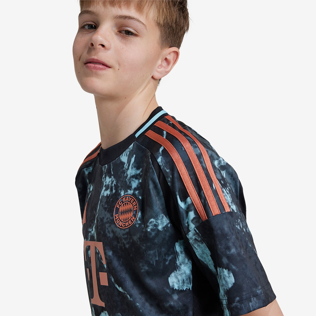 Conjunto Infantil Adidas Bayern de Munique 2024/25 II Torcedor - imagem 4
