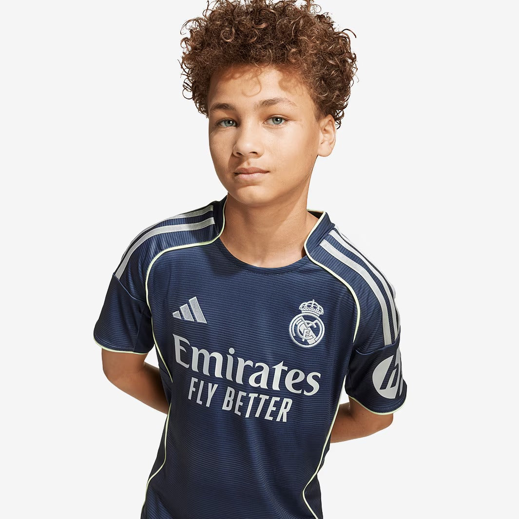 Conjunto Infantil Adidas Real Madrid 2025/26 II - imagem 3