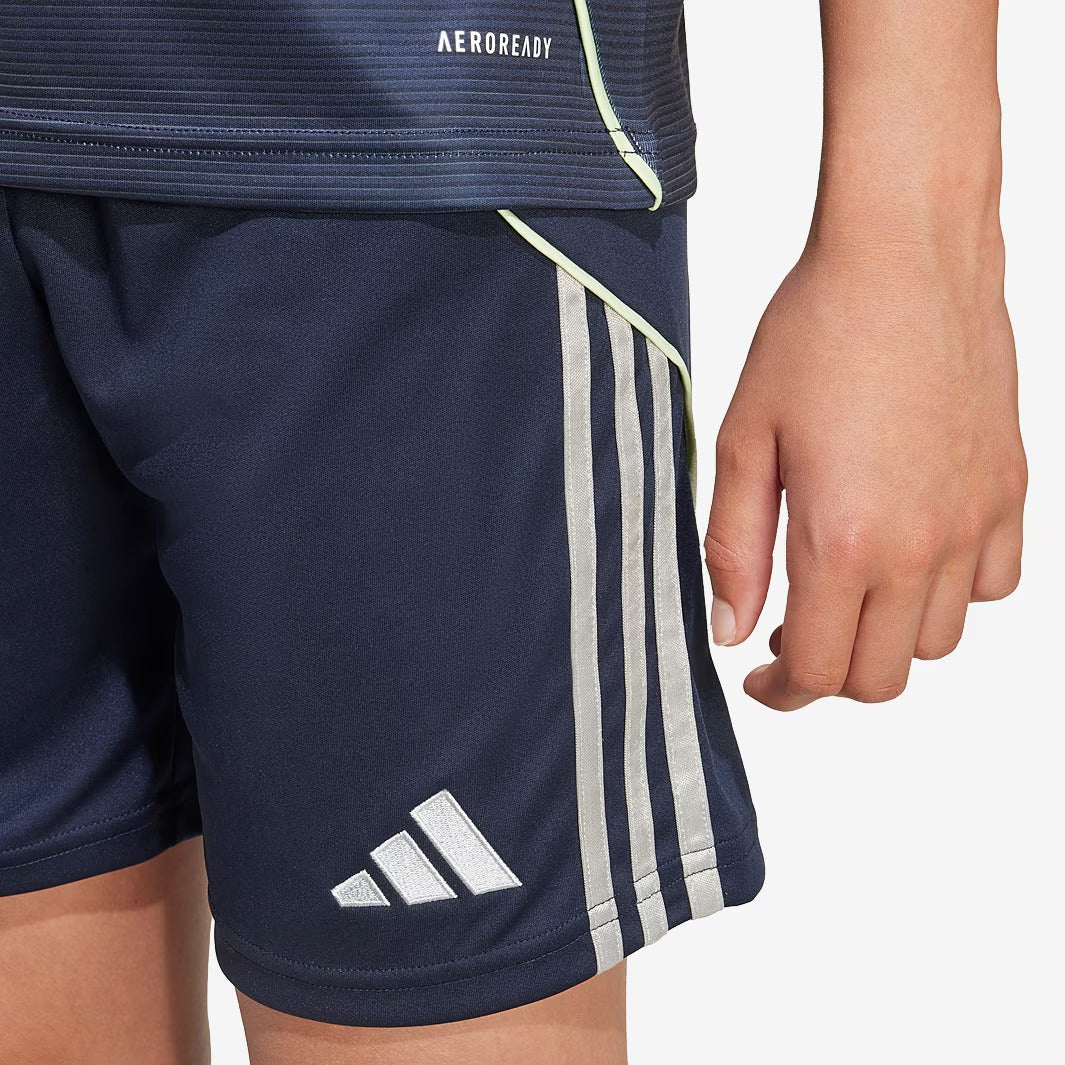 Conjunto Infantil Adidas Real Madrid 2025/26 II - imagem 4