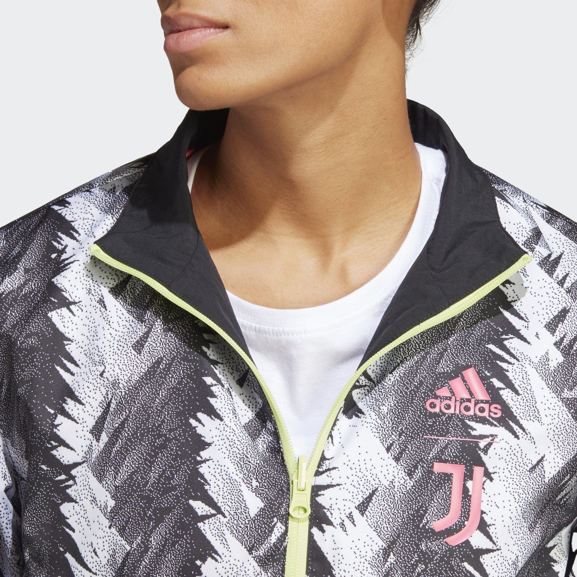 Jaqueta Adidas Juventus FC 2023/24 - imagem 3