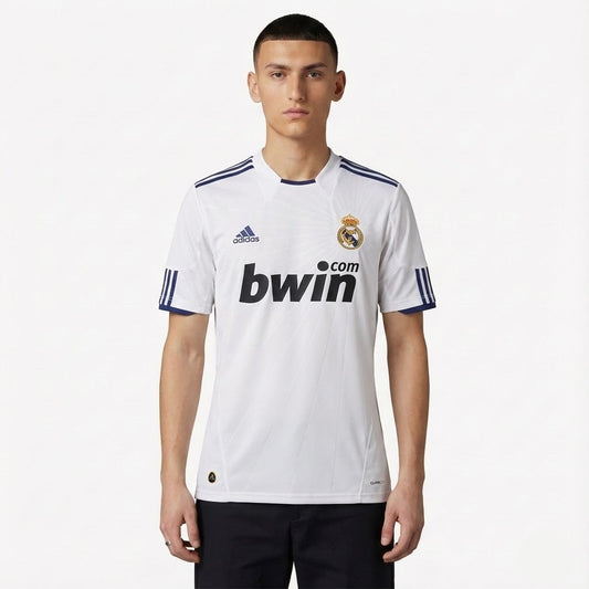 Camisa Retrô Real Madrid 2010/11 I - imagem 1