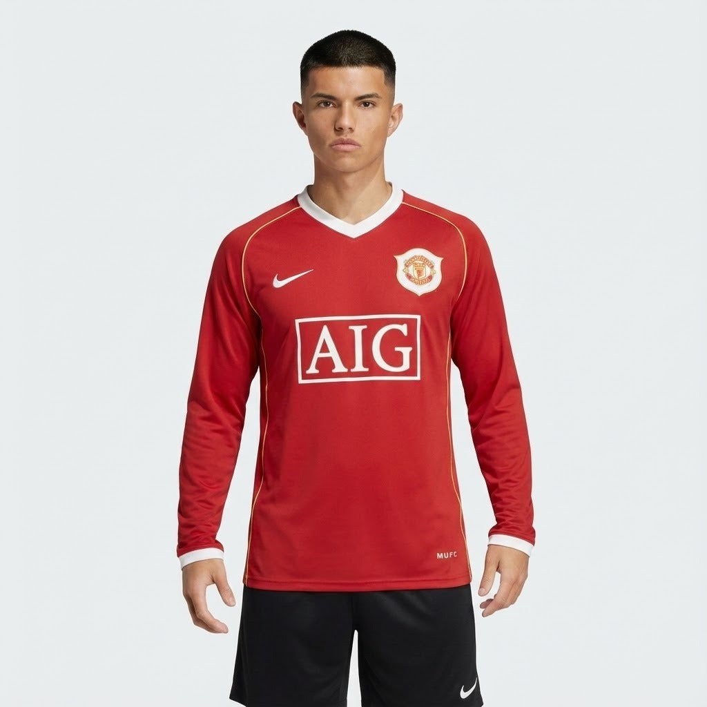 Camisa Retrô Manchester United 2006/07 I Manga Longa - imagem 1