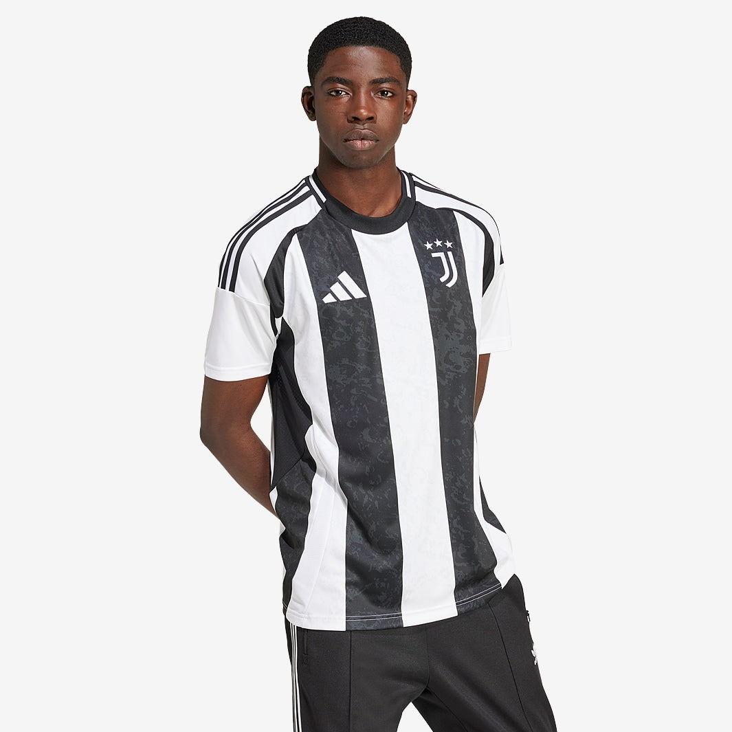Camisa Adidas Juventus FC 2024/25 I - imagem 4