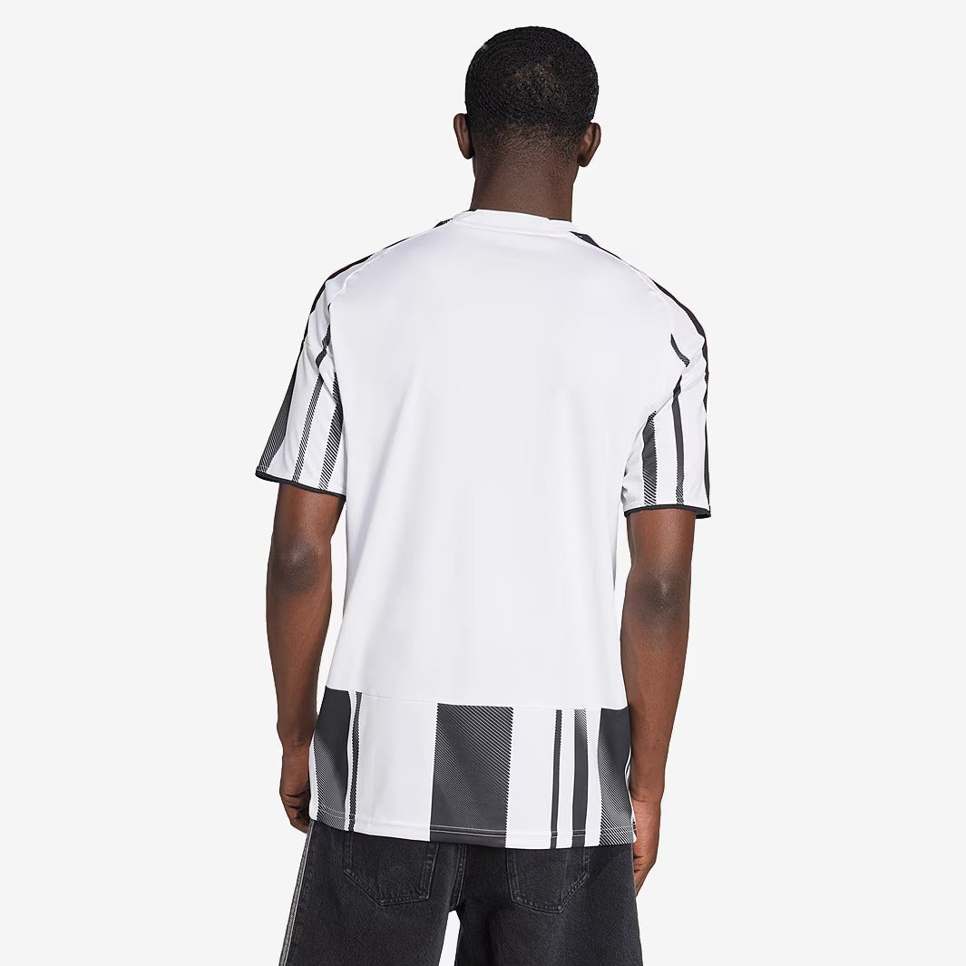 Camisa Juventus 2025/26 I - imagem 4