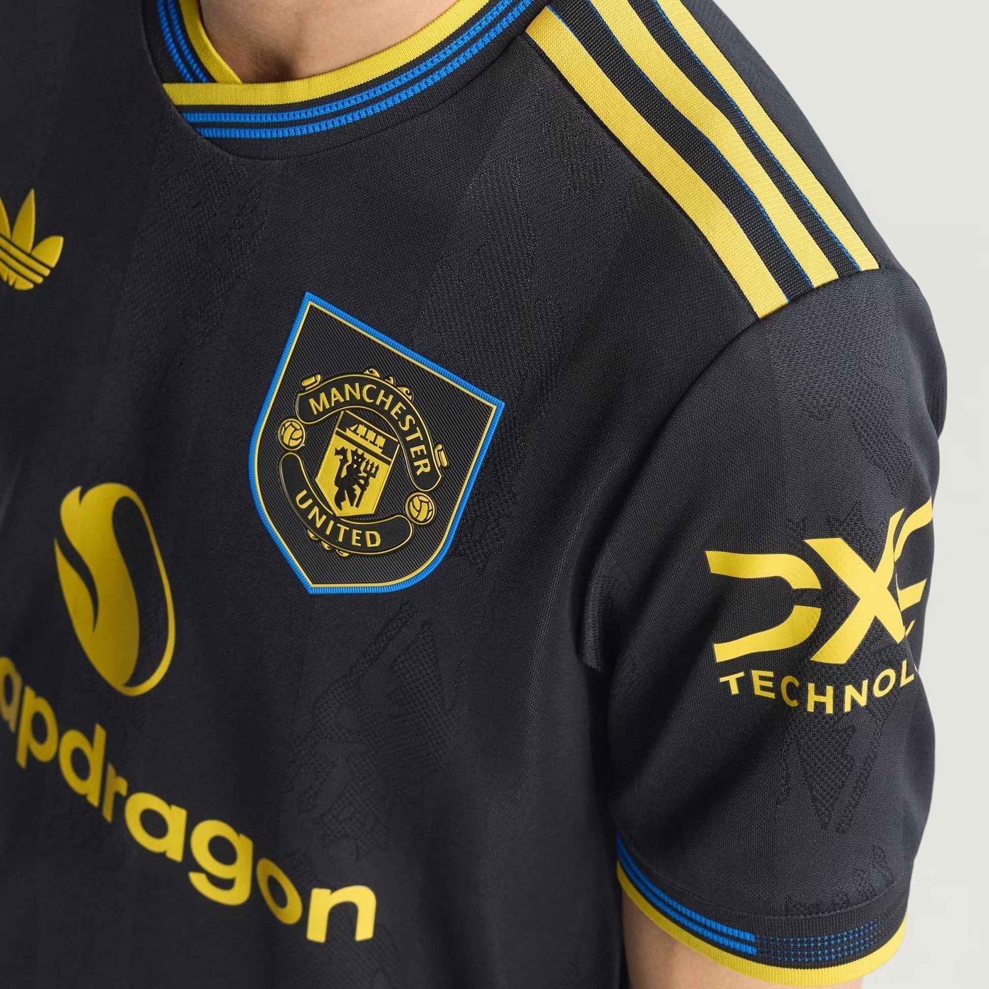 Camisa Adidas Manchester United 2025/26 III - imagem 11