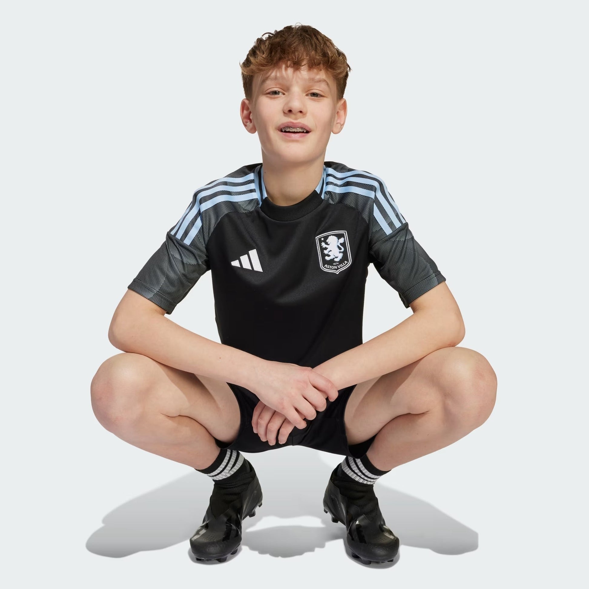 Conjunto Infantil Adidas Aston Villa 2025/26 II - imagem 7