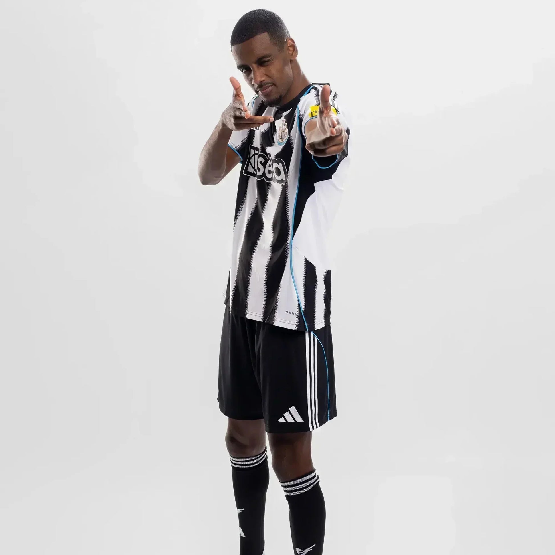 Camisa Adidas Newcastle 2025/26 I - imagem 6
