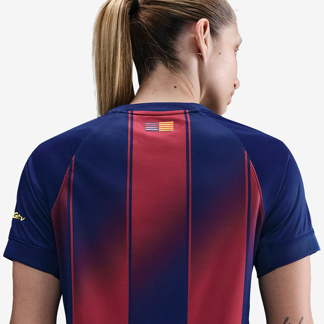Camisa Feminina Nike Barcelona 2025/26 I Torcedor - imagem 5