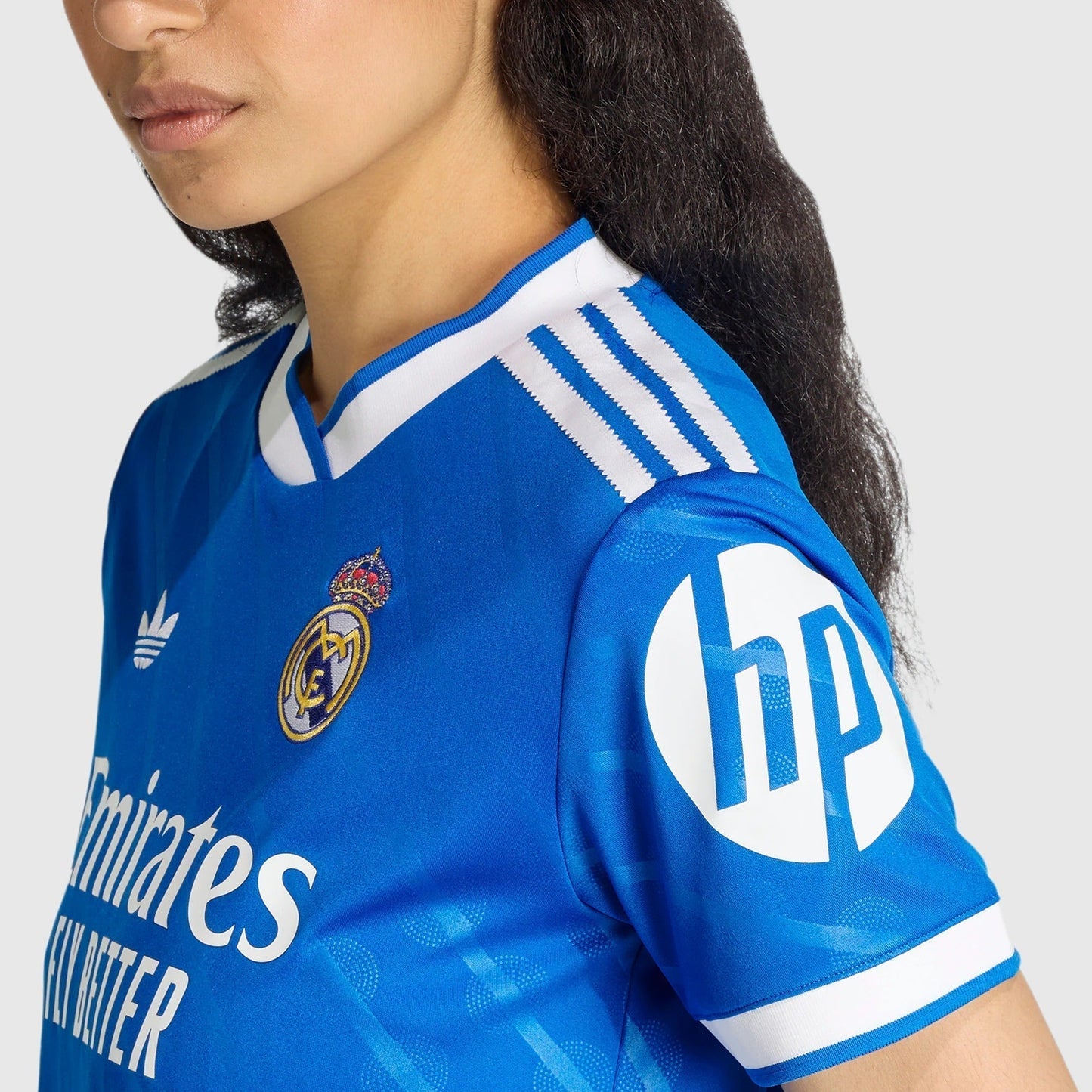 Camisa Feminina Adidas Real Madrid 2025/26 III - imagem 3