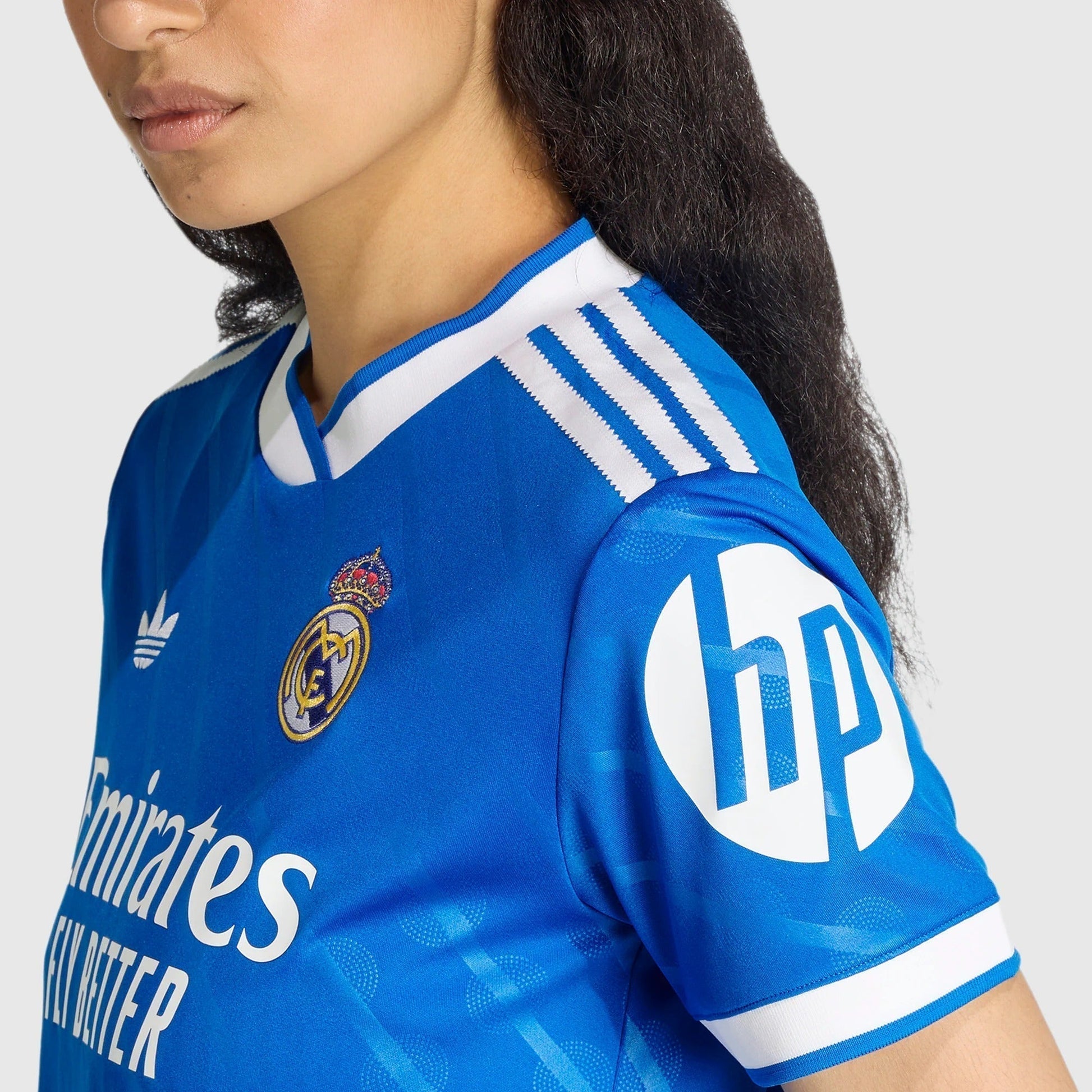 Camisa Feminina Adidas Real Madrid 2025/26 III - imagem 3