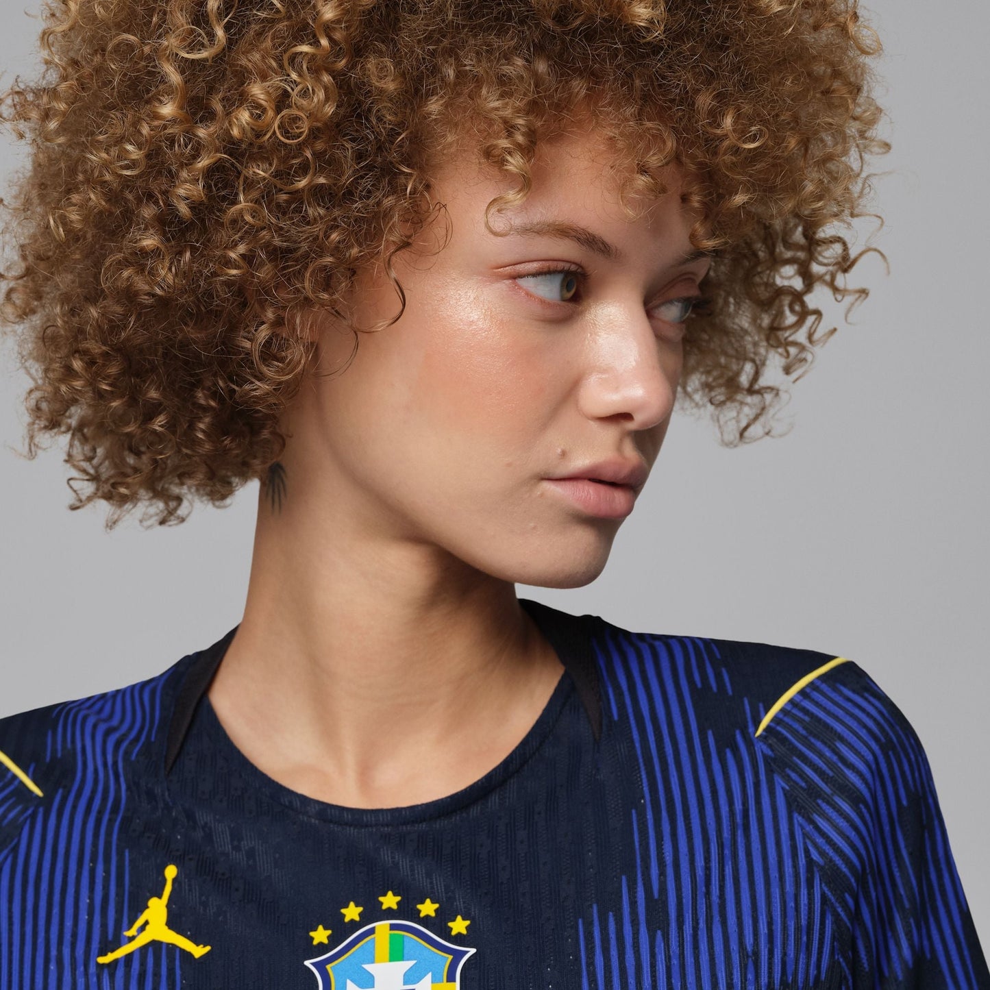 Camisa Feminina Seleção Brasileira 2026/27 II - imagem 3